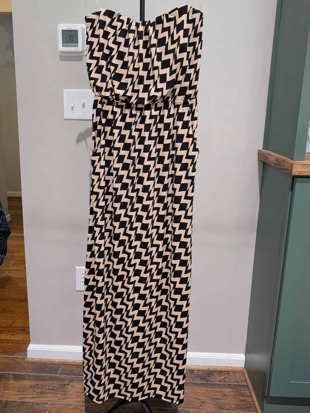 Three Pink Hearts Trixxi Black & Taupe Strapless Zigzag Maxi Dress